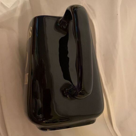 Seagram’s VO Canadian Whisky Blue Ceramic Pitcher - Picture 2 of 9